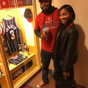 Meet your Posher, Curtis